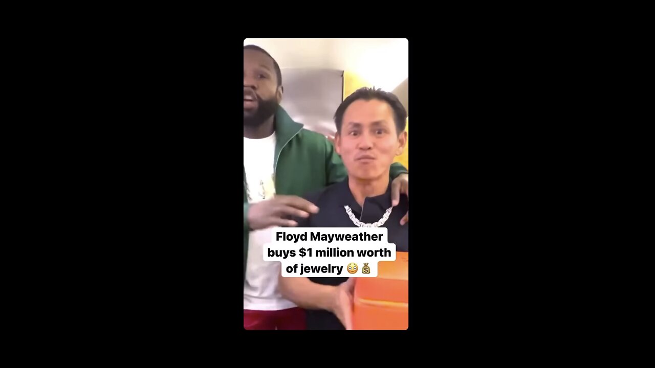 Floyd Mayweather buys $1 million chain from Johnny. Dang. ￼