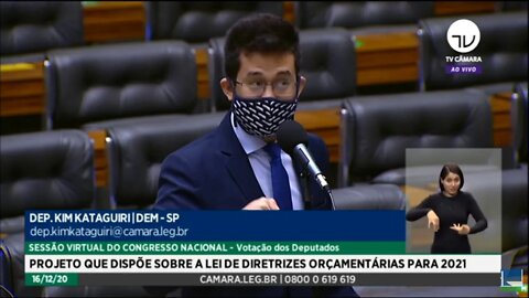 Congresso faz acordo com Governo para rasgar Constituição!