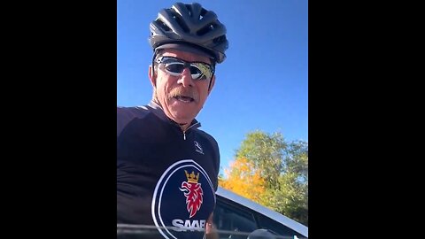 72-Year-Old Spandex-Wearing, Road-Raging Cyclist Gets Schooled By Reasonable 22-Year-Old