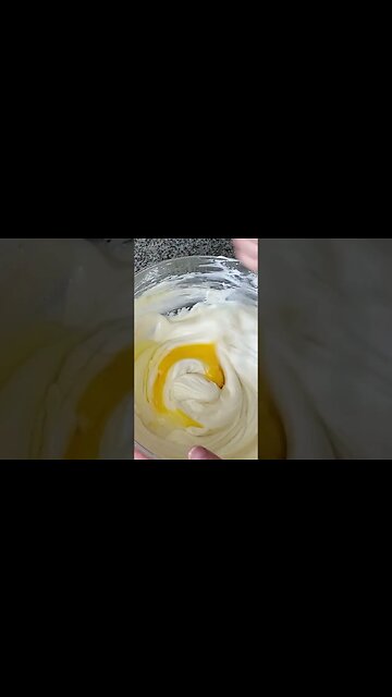 Gluten Free White Chocolate Raspberry Cheesecake