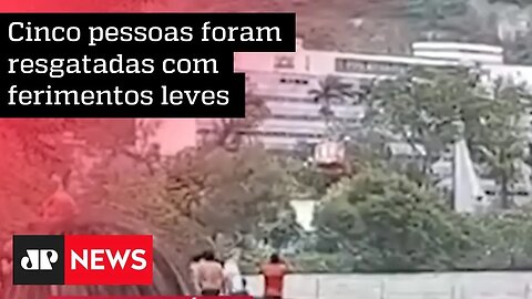 Helicóptero cai na lagoa Rodrigo de Freitas, no RJ; não há mortos