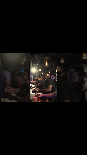 🎮TESTING VIDEO GAMES AS A JOB?? #shorts #short #videogames