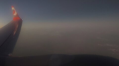 Sunset in Boeing 737 MAX 8 PS-GPA