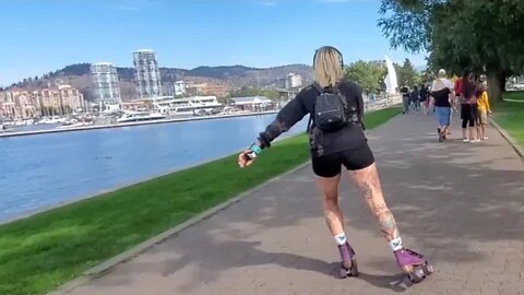 Roller Girl Can Skate - Kelowna Boardwalk
