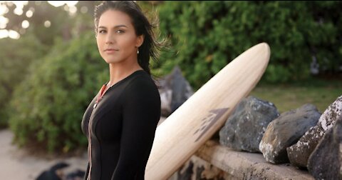 Must See: Tulsi Gabbard Defies Her Party's Racism