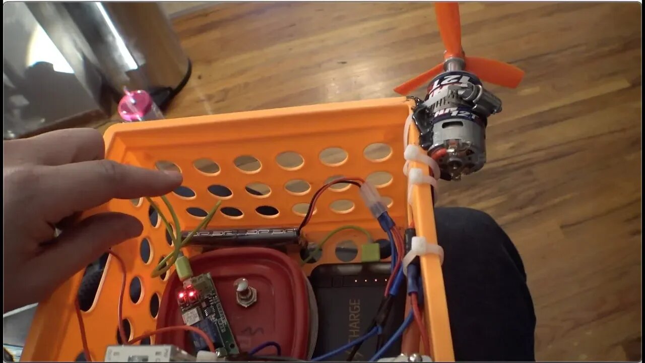MEGA VLOG 495: footplates, racoons, and 3d models!