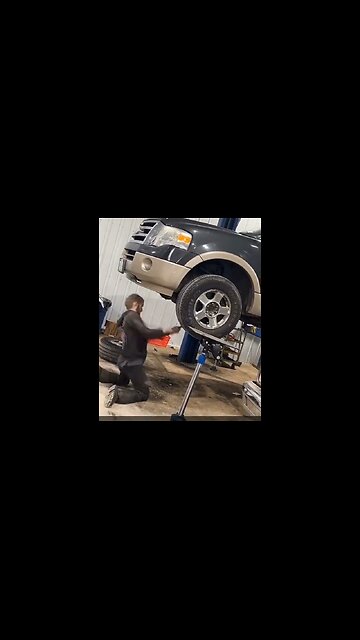 Get That Wheel Off… You Take The Lugnuts Off That Thing?