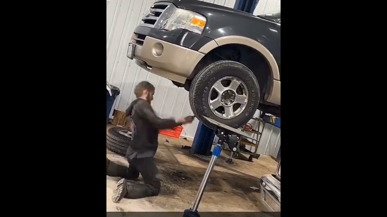 Get That Wheel Off… You Take The Lugnuts Off That Thing?