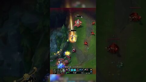 One Man, One Mission: Wrecking Foes with Draven in 20 Seconds ! - League of Legends #shorts