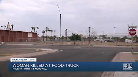 Woman killed in Phoenix while ordering from food truck