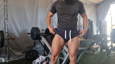 Bulk Day 69: LEGS | A Leg Day From Hell