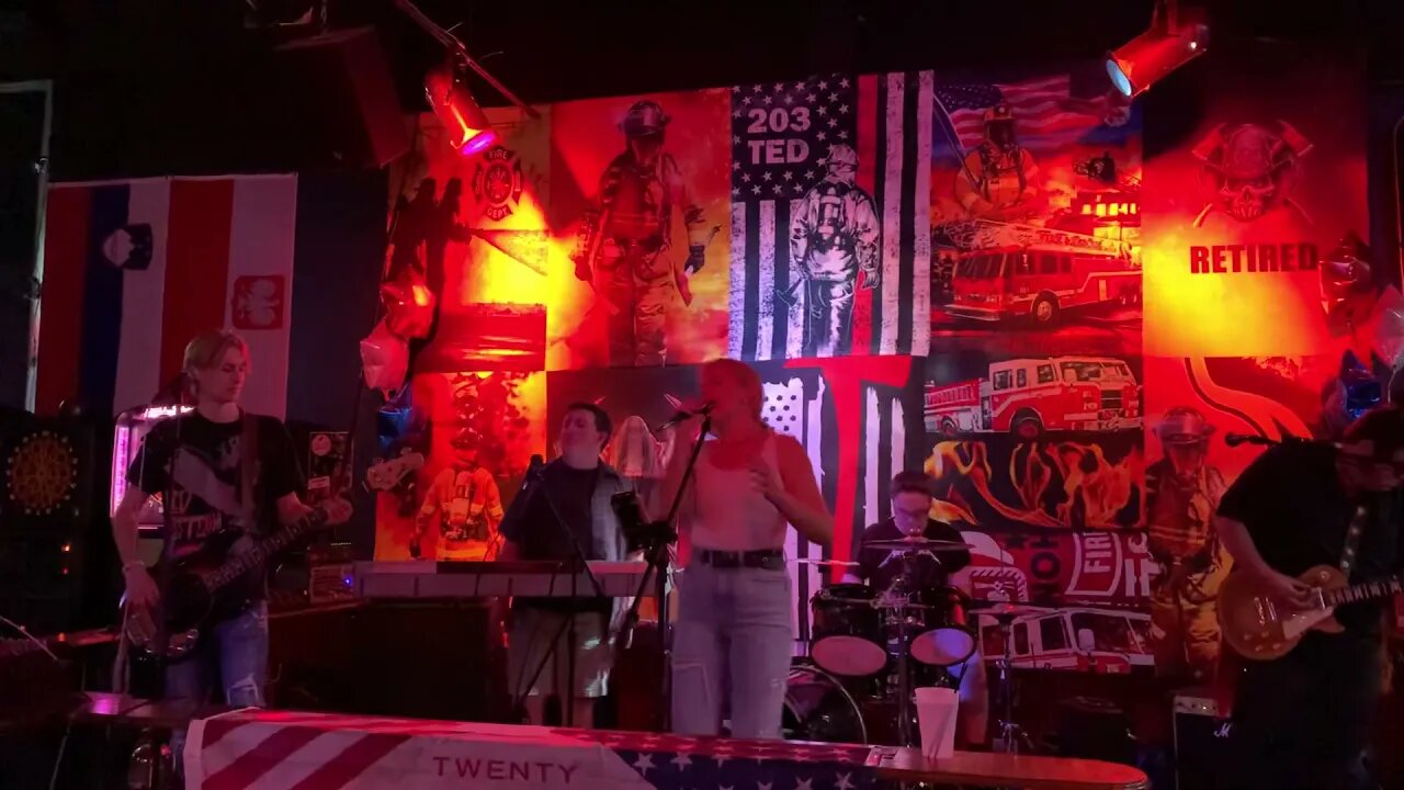 Highway To Hell - Cover