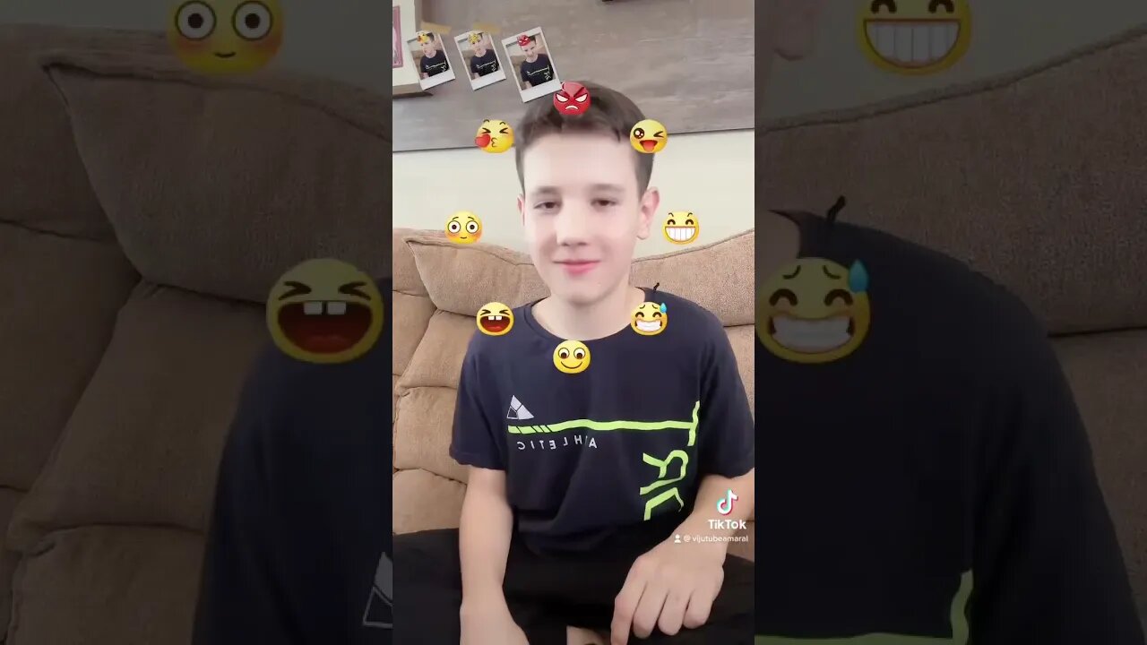 Caras e bocas com Vitor 🤪 #funny #carasebocas #careta #trend #brincadeira #emoji #emojichallenge