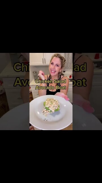 chicken salad avocado boats | keto recipes | low carb | low carb diet | low carb recipes #Shorts
