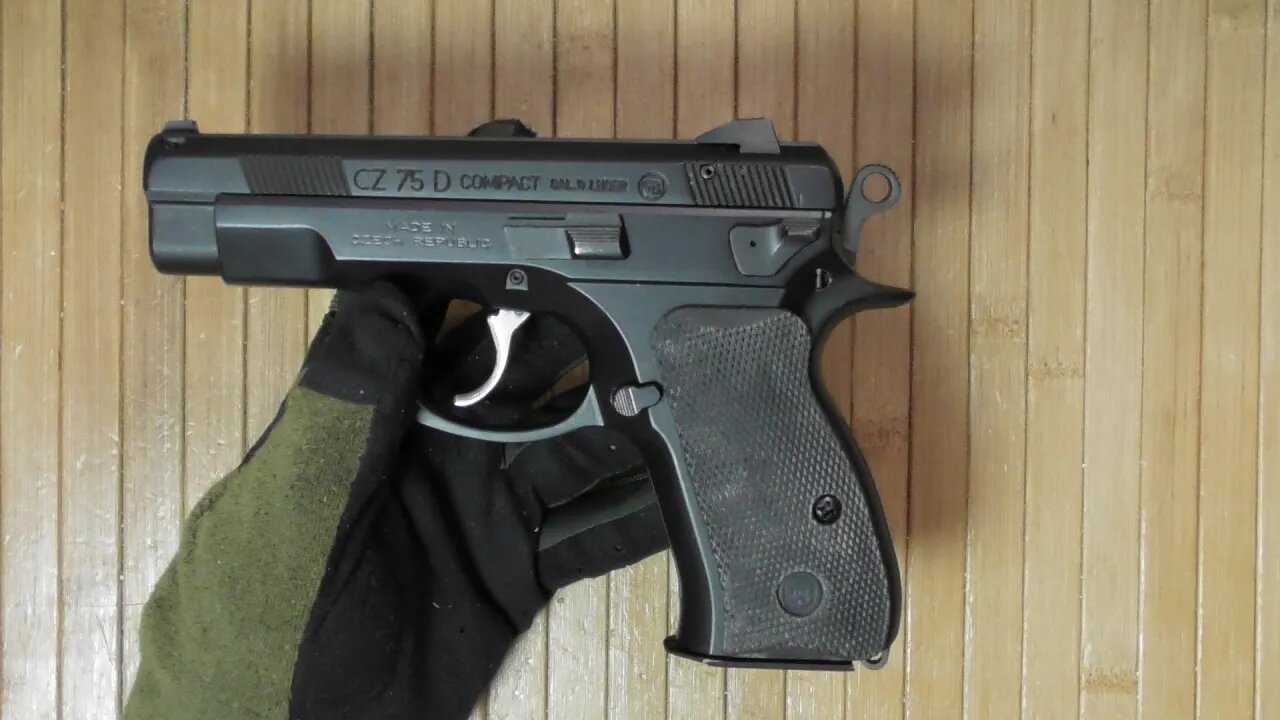 Компактный ЧеЗет CZ 75D PCR - Кратко