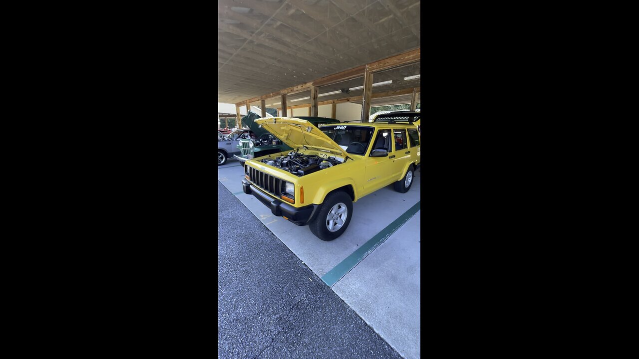 Super clean stock 2001 Cherokee Sport XJ