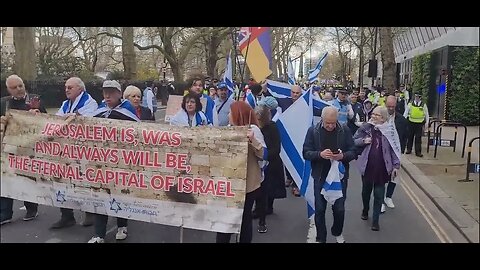 British Jews chanting get terroist of our streets #london