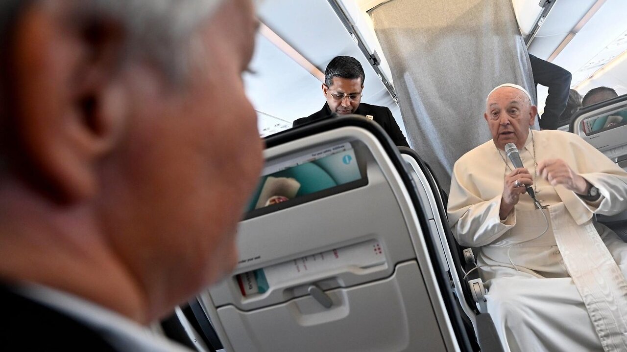 El Papa lamenta la muerte y desaparición de los inmigrantes ilegales en Canarias (España)
