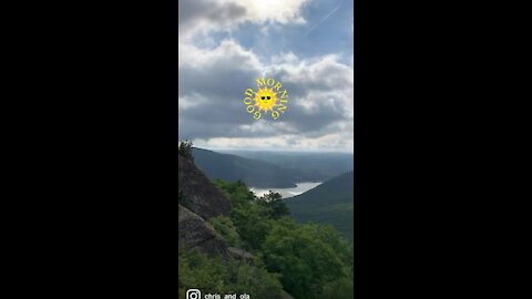 Natural Beauty - 🌞 and ⛰