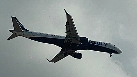 Embraer 195 PR-AUP vindo de Belém do Pará para Fortaleza