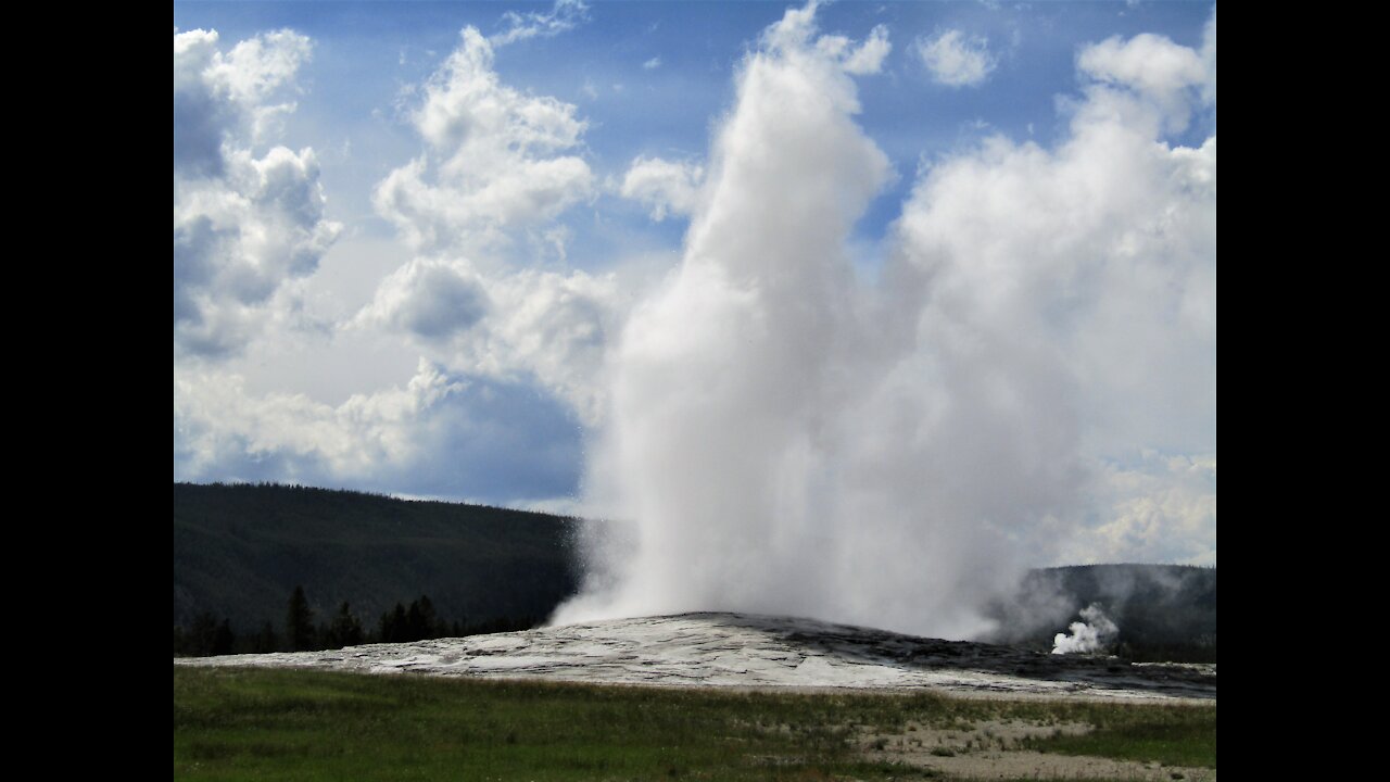 Yellowstone Wonders