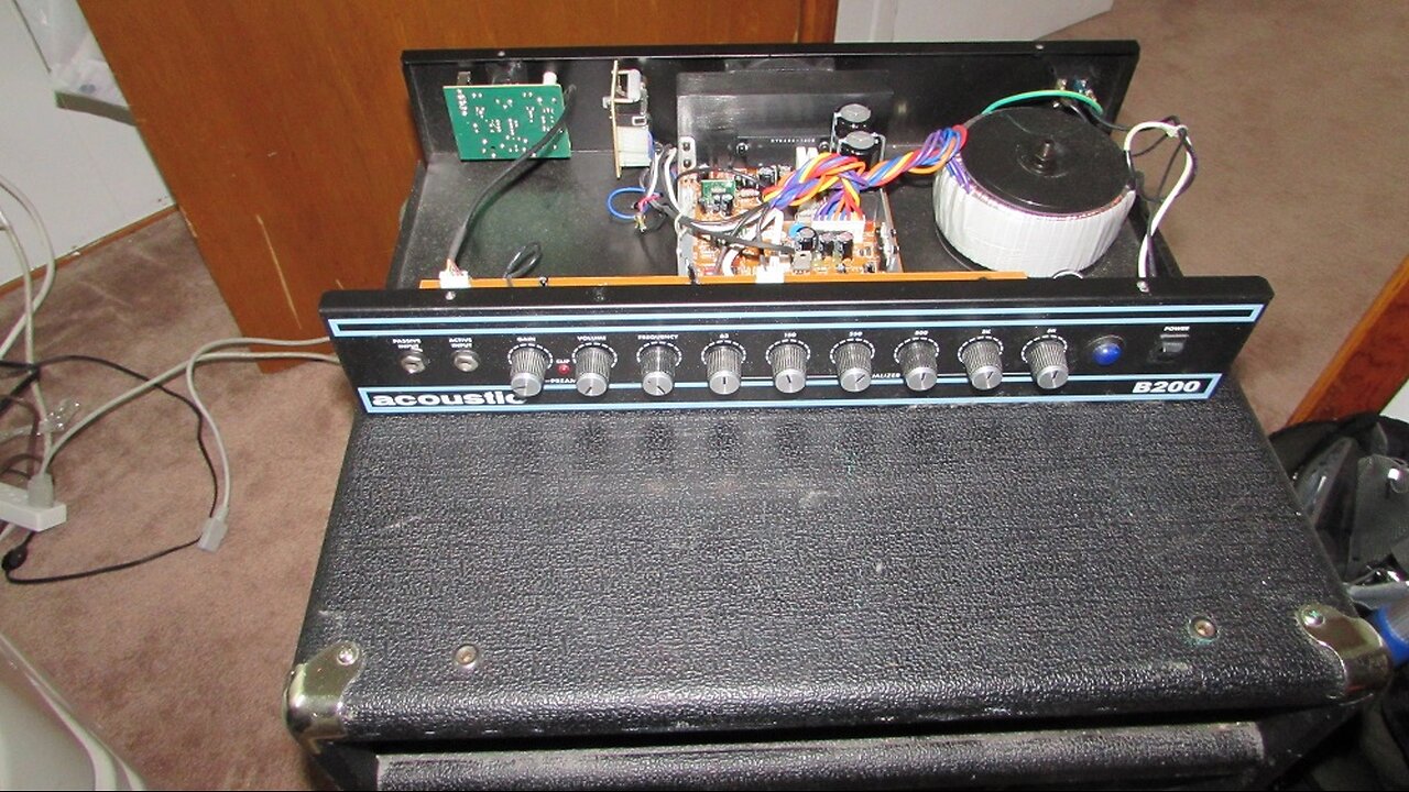 Bass guitar amp repair