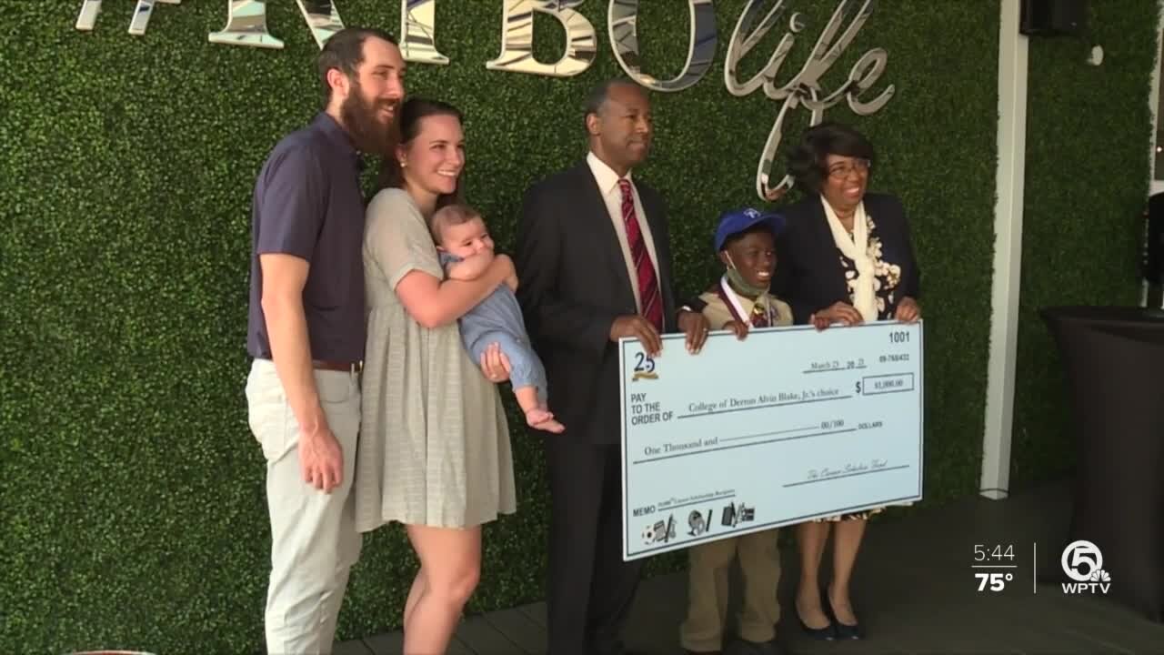 Kids receive Carson Scholars Fund scholarships