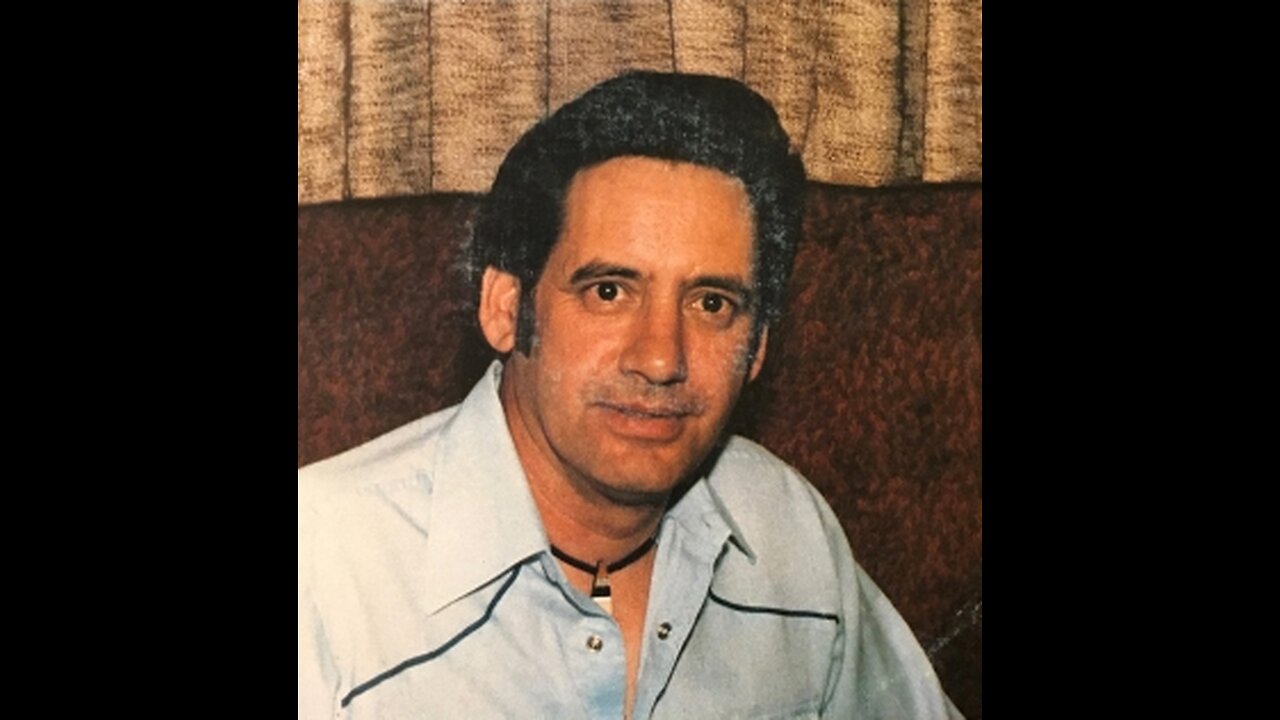 Norman Wade - This Ole Country Boy Gets Right