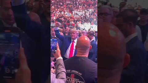 Donald Trump IN THE BUILDING #ufcfightnight #donaldtrump #ufc #trump #cameo #conservative