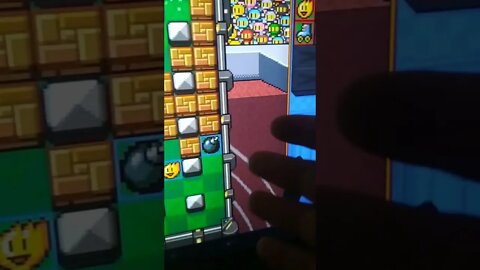 Esse jogo de Bomberman é muito bom pra jogar com os amigos