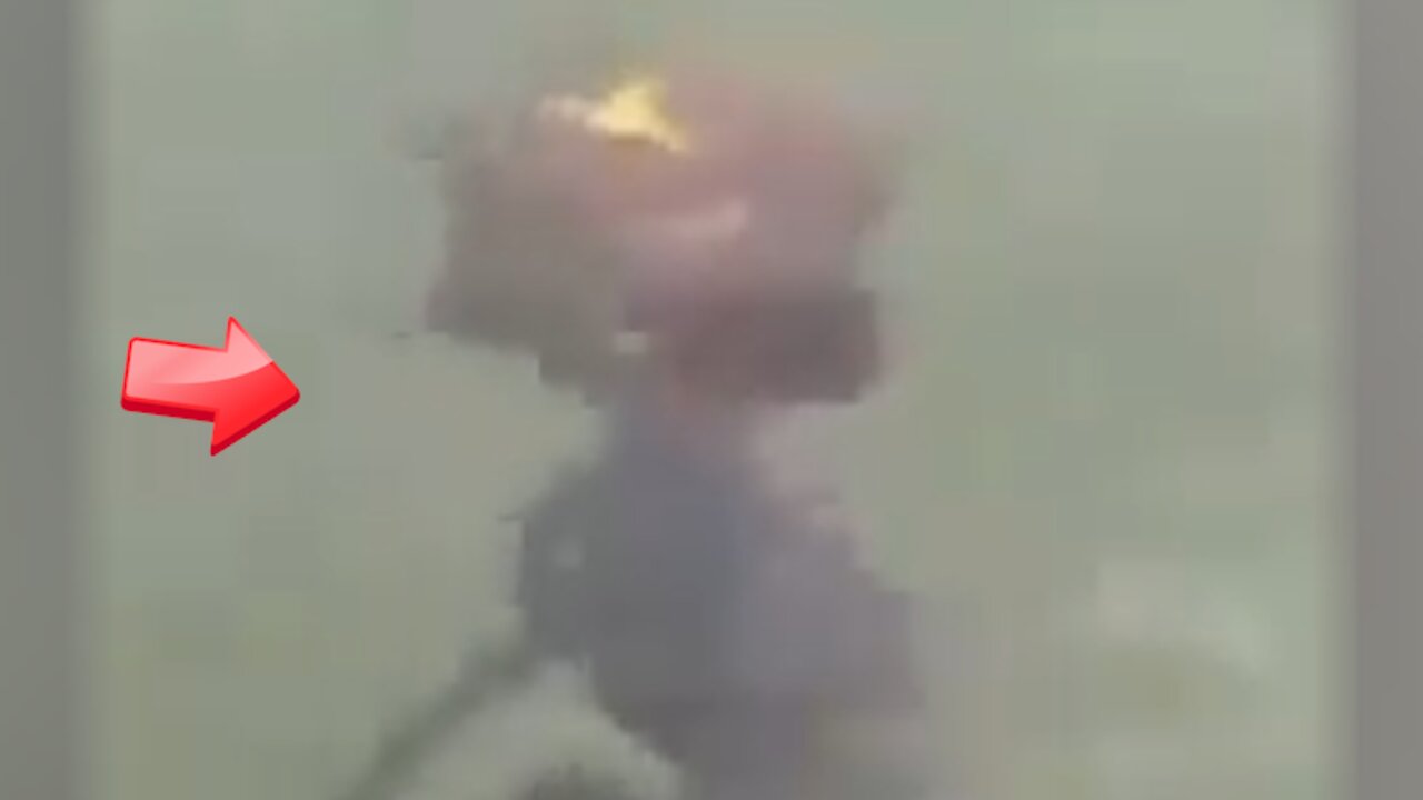Sighting of brown Gray Man in lake [Space]