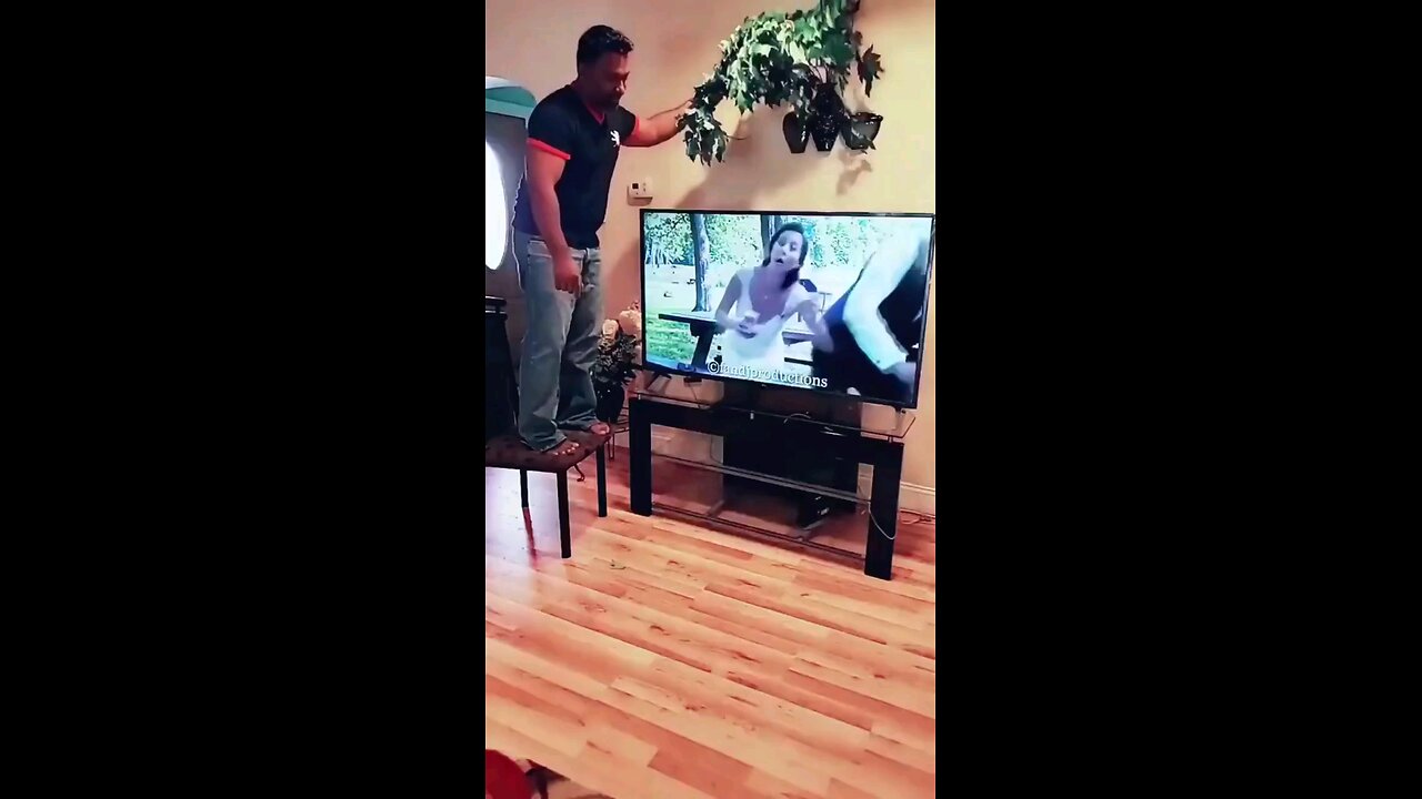 Perfect Timing 😳