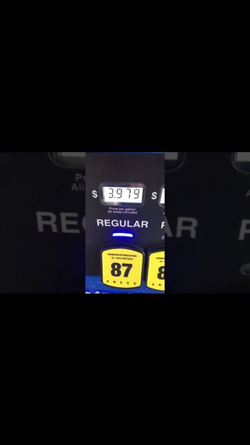Gas going up so fast Gas Stations have no time to exchanging prices