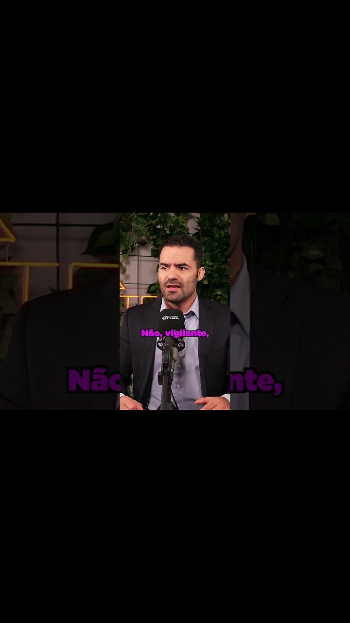 SEGURANÇA DEFENDE ESCOLA DE POSSIVEL 4GR3SS0R! #direita #viralvideo #viralvideos #reelsviral