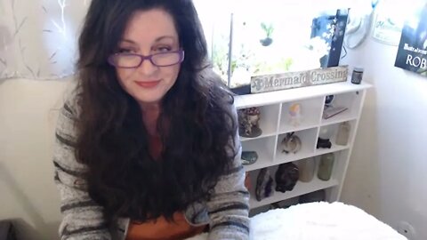 Channeling with Robyn Hyatt