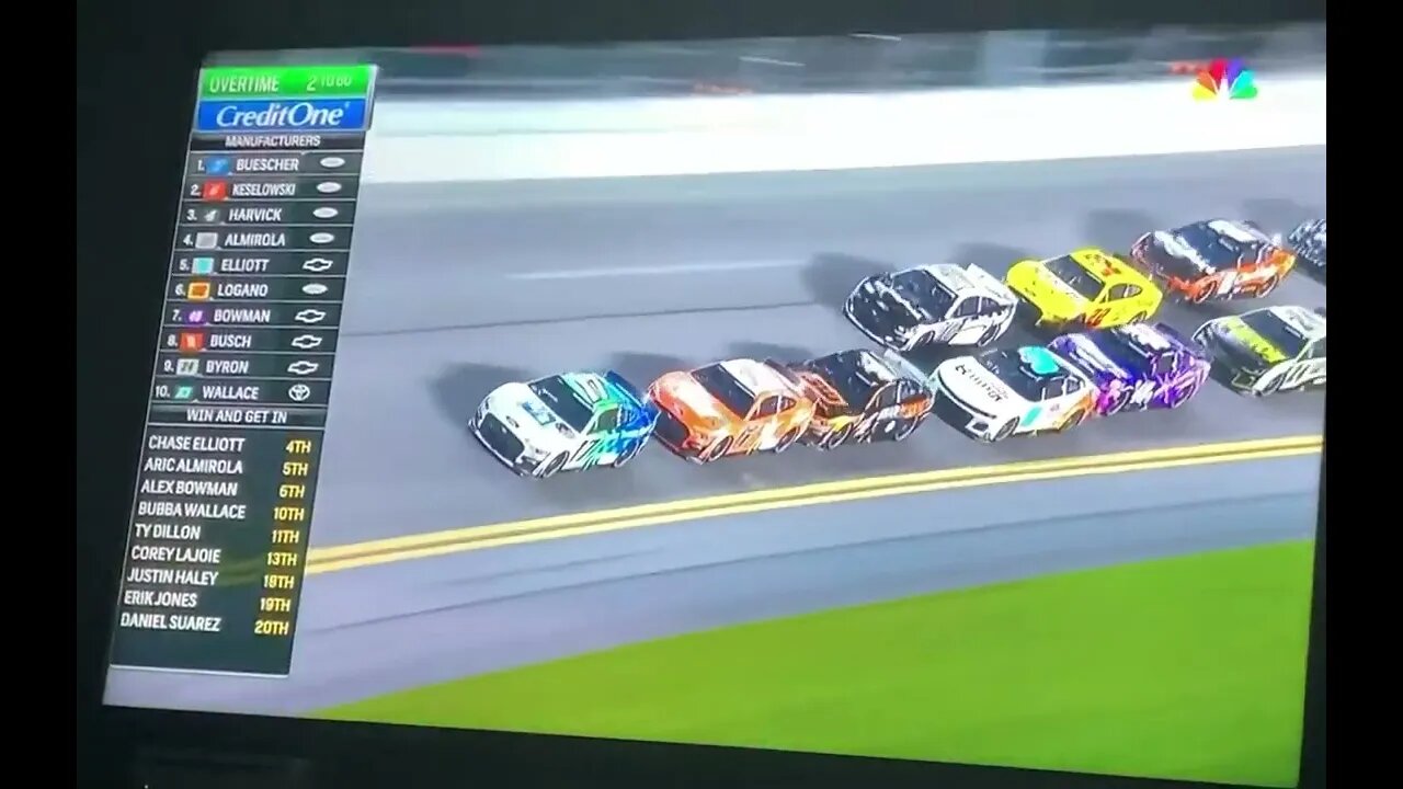 2023 Coke Zero 400 green white checkered reaction!