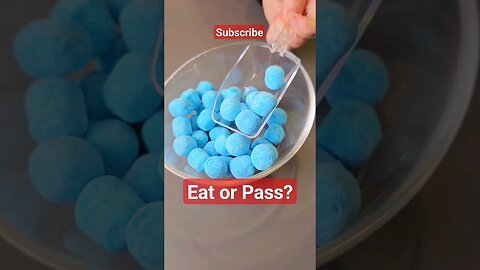 Blue Bon Bons 💙 #sweets #candy #food #foodie #blue #shorts #youtubeshorts #ytshorts #viral #trend