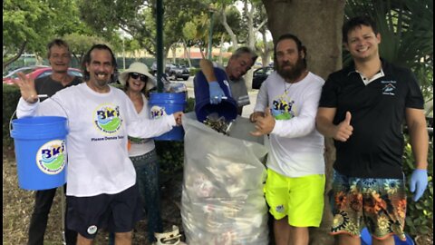 'Beach Keepers' clean up trash across South Florida, protect the environment