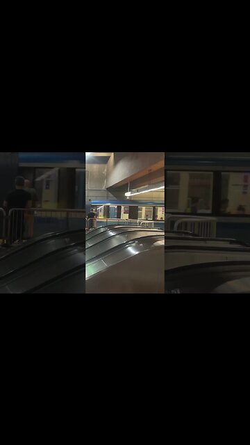 Lionel groulx harmonious ambience #train #montreal #viralvideo #travel