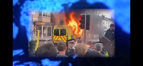 U.K. RIOTS : DAVID ICKE