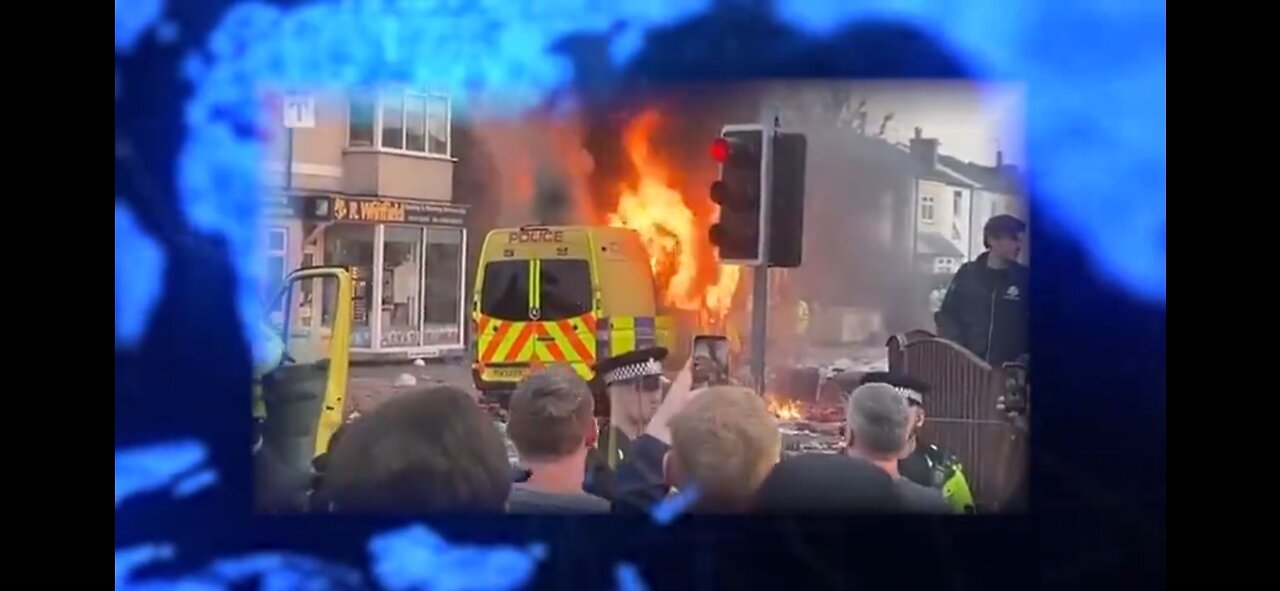 U.K. RIOTS : DAVID ICKE