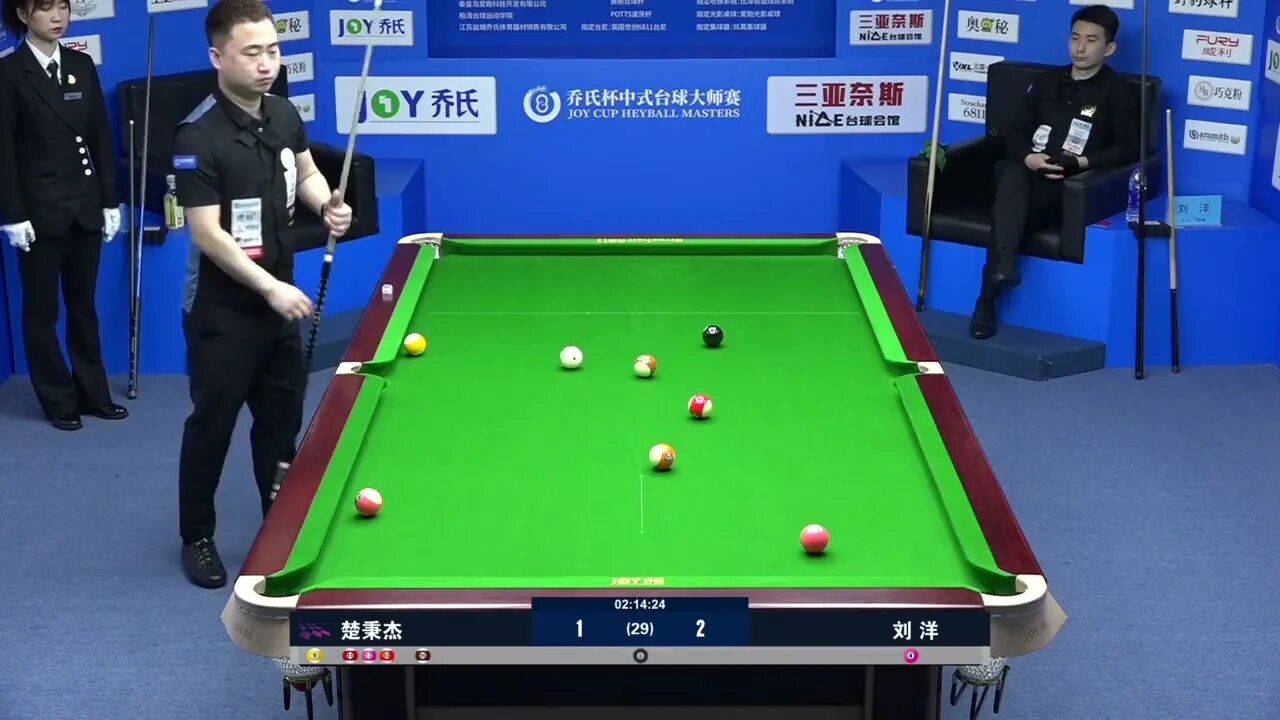 Zheng ! Yubo, ! the ! quasi ! god ! of ! Chinese ! billiards, is a strong winner!