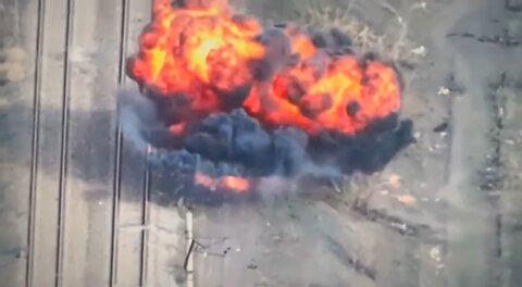 Incredibly beautiful footage of the destruction of Russian fascists' armored vehicles