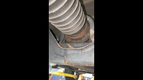 Unusual play on axle shaft