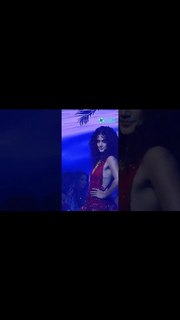 Taapsee Pannu on Ramp Walk at Lakme Fashion Week 🤩 #shorts