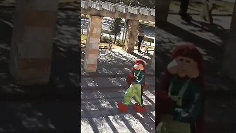 SUPER PULOS NINJAS DO FOFÃO, O MÁSKARA, BEN10 E PATATI DANÇANDO NA CARRETA DA ALEGRIA