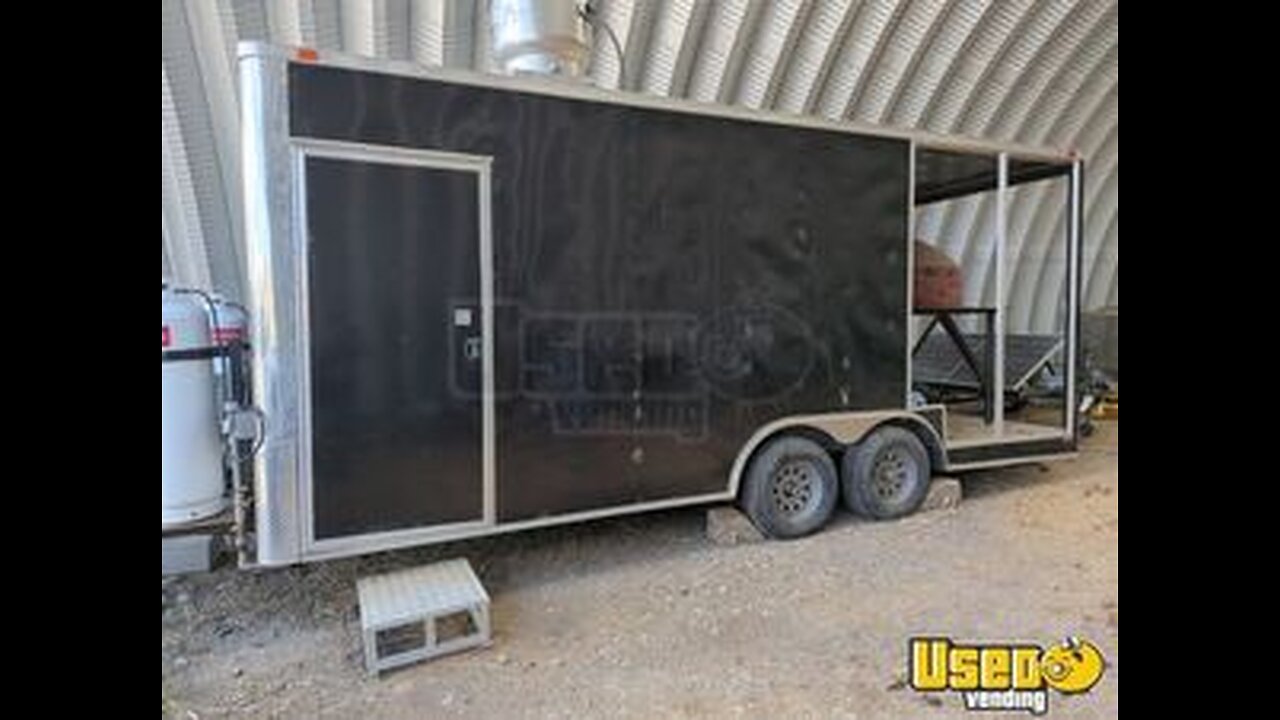 2014 - Diamond Cargo 8.5' x 20' Woodfired Pizza Concession Trailer w/ Kitchen