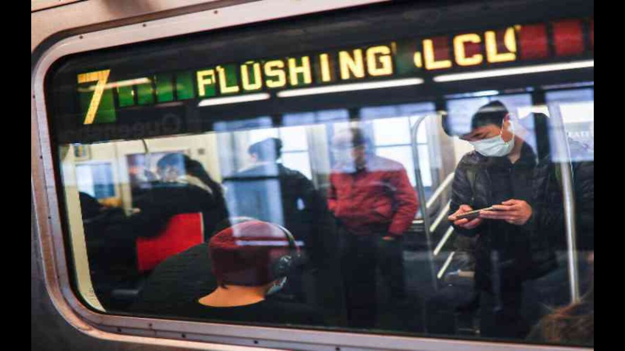 Biden to Extend Transit Mask Mandate Through Mid-March