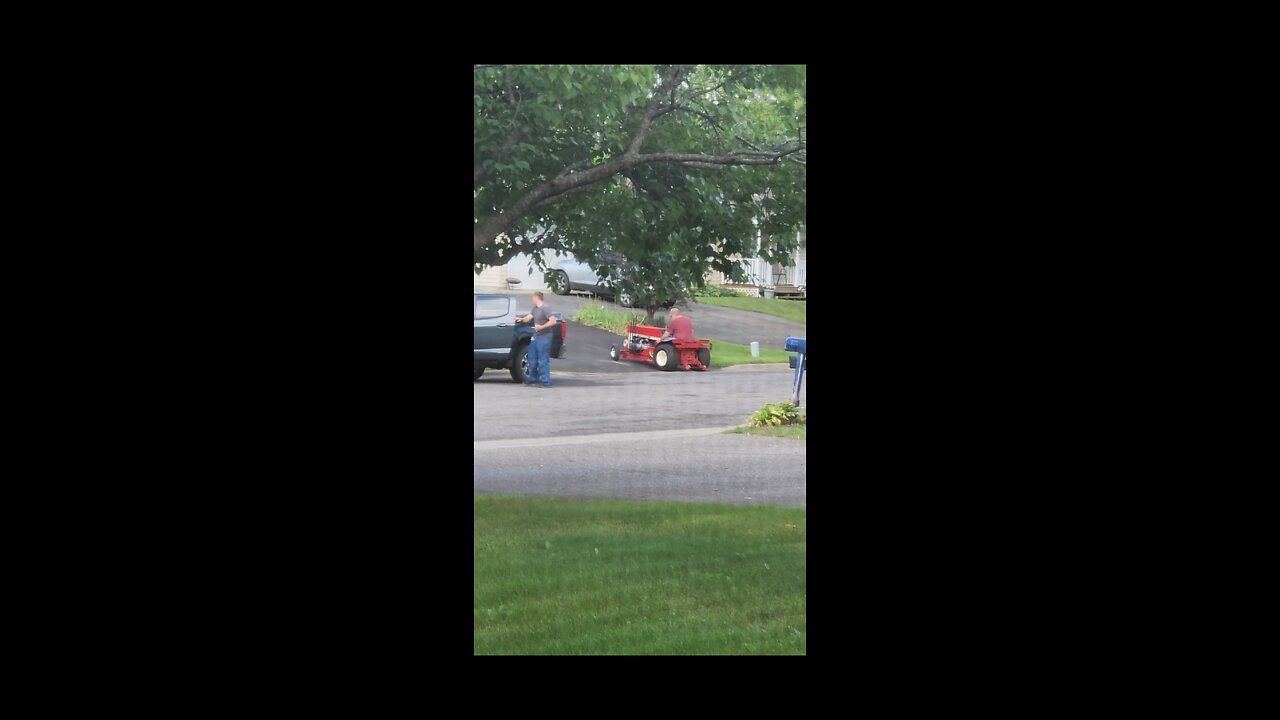 Honda Goldwing Motor in a Lawn Tractor