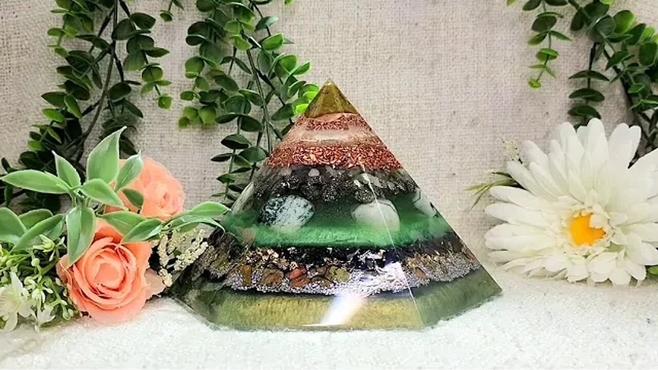 Ascension Orgonites Pyramid - Special Edition for SPRING